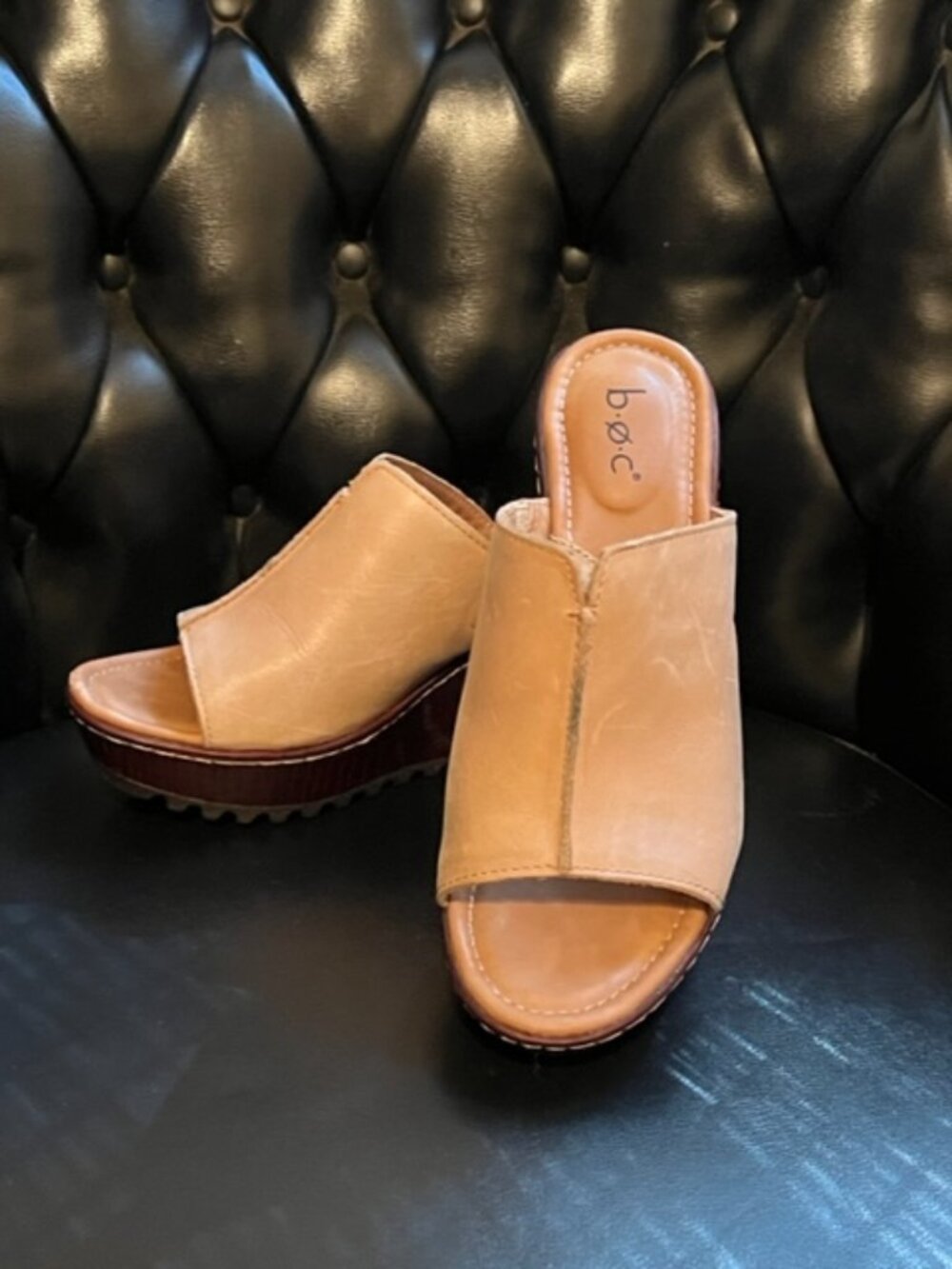 B.O.C. Wenaha Tan Slip-On Leather Wedge Sandals Women's Size 7M (EUC)